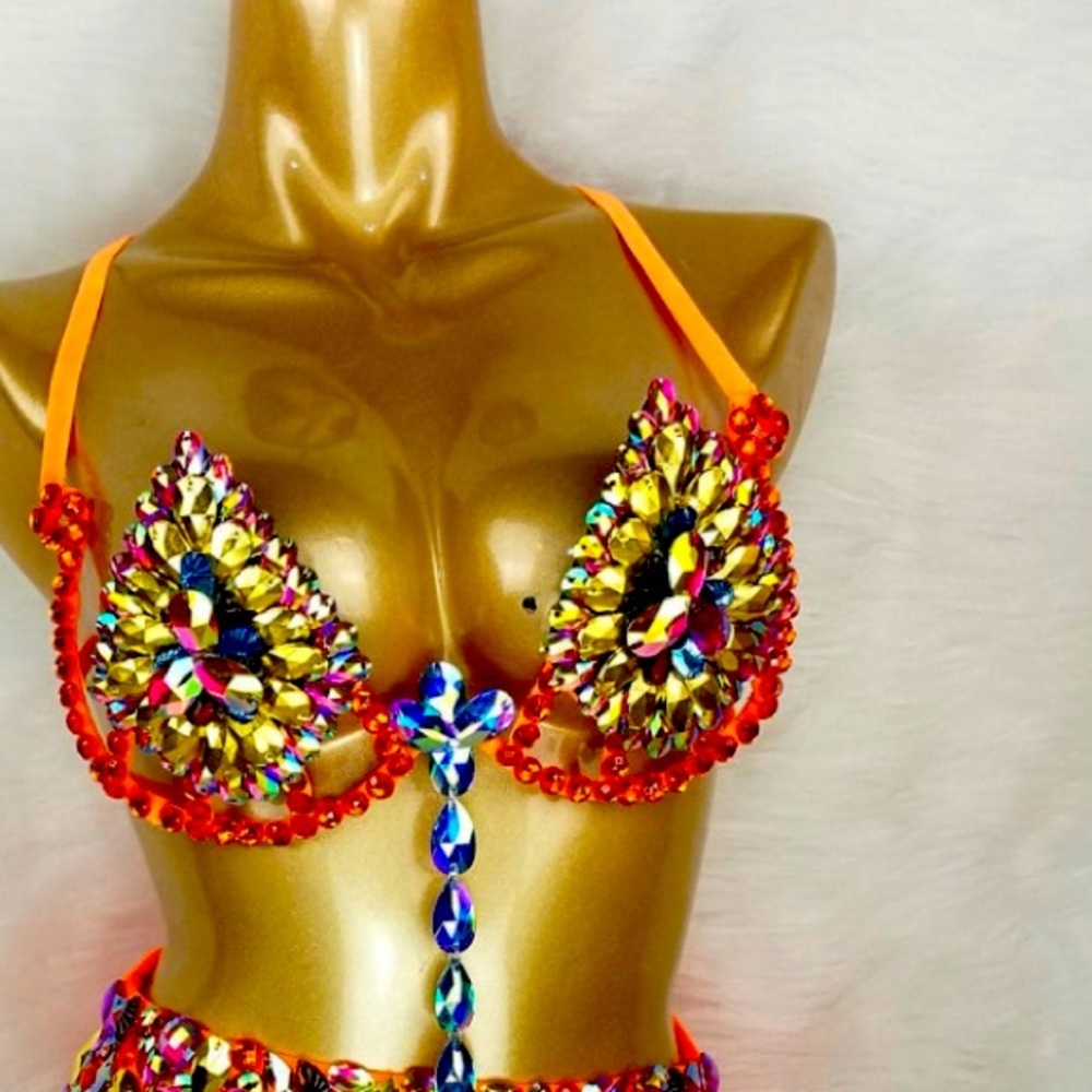 Burlesque top